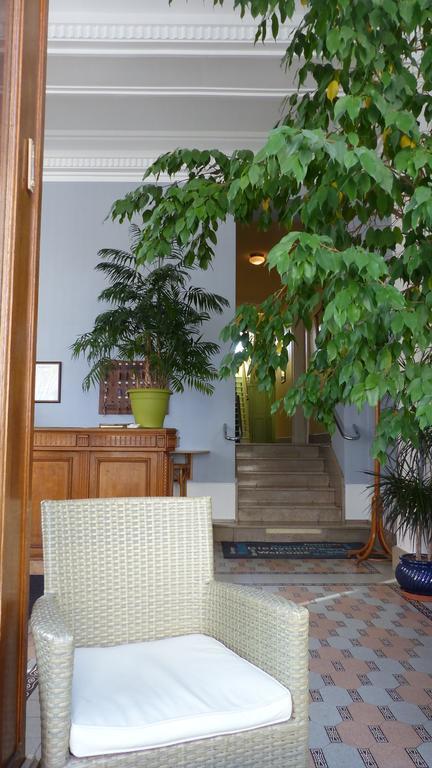 Hotel De L'Europe Тул Екстериор снимка