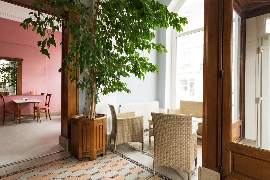 Hotel De L'Europe Тул Екстериор снимка