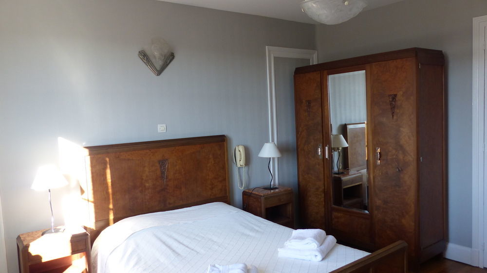 Hotel De L'Europe Тул Екстериор снимка