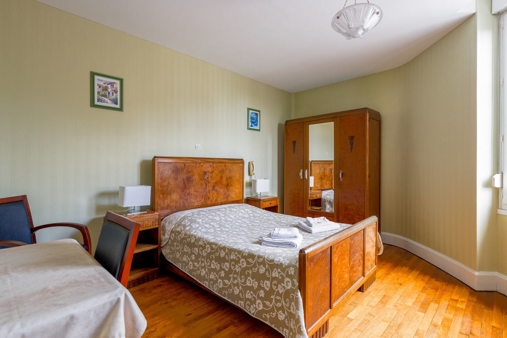 Hotel De L'Europe Тул Екстериор снимка