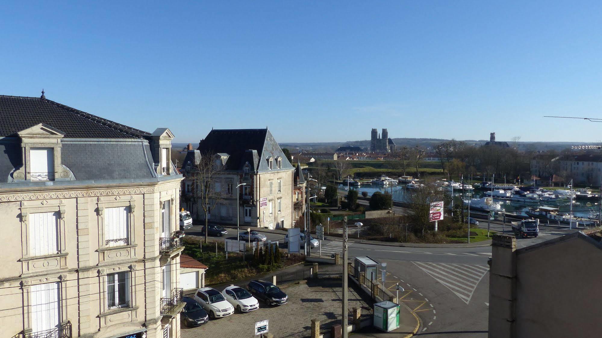 Hotel De L'Europe Тул Екстериор снимка